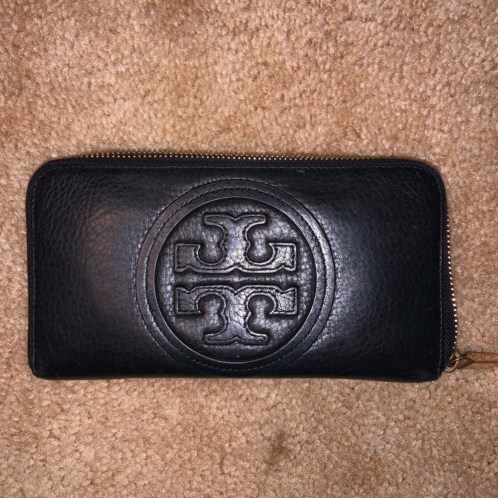TORY BURCH WALLET